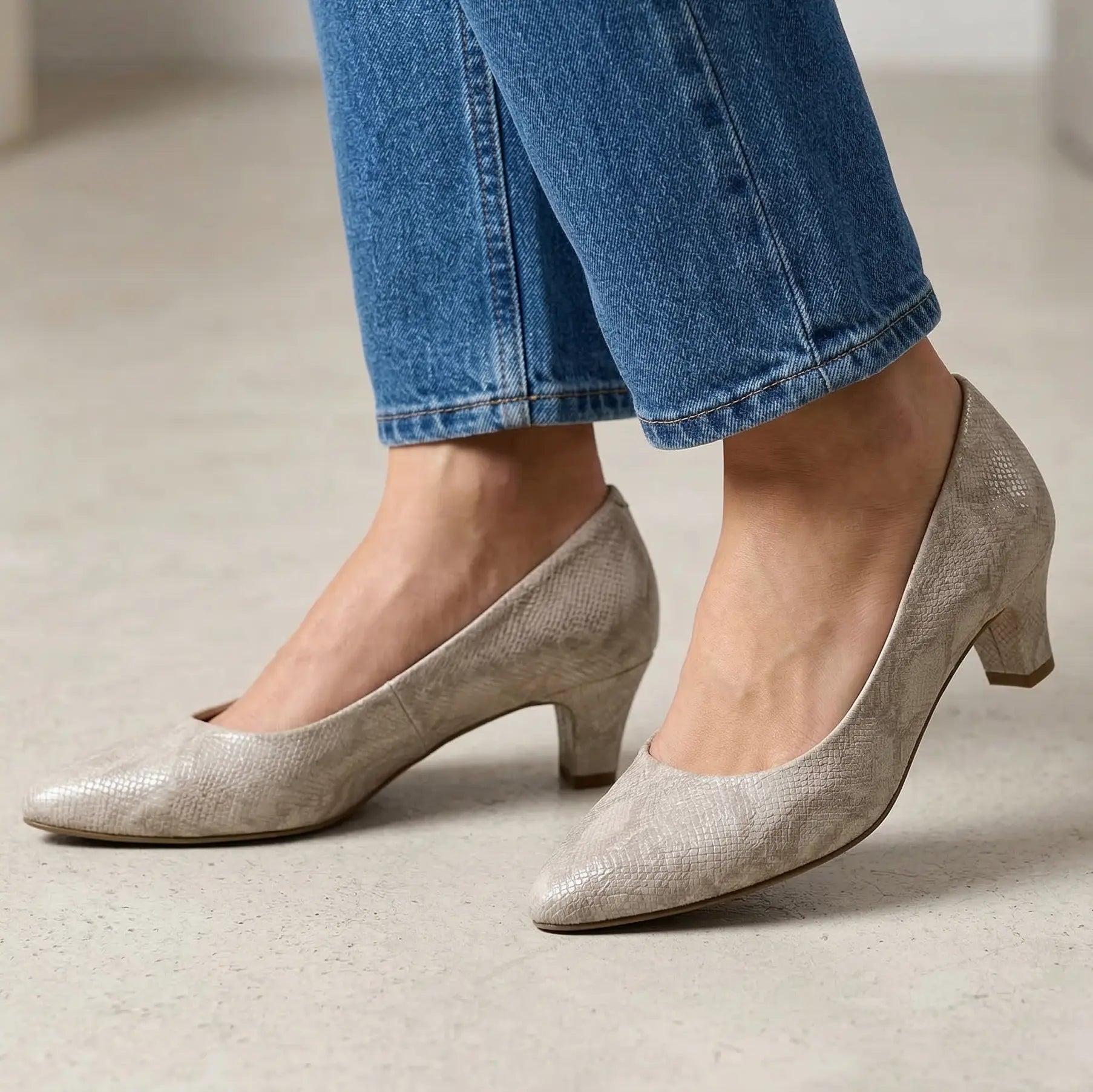 Everyday Elegance Pumps - Nude Printed