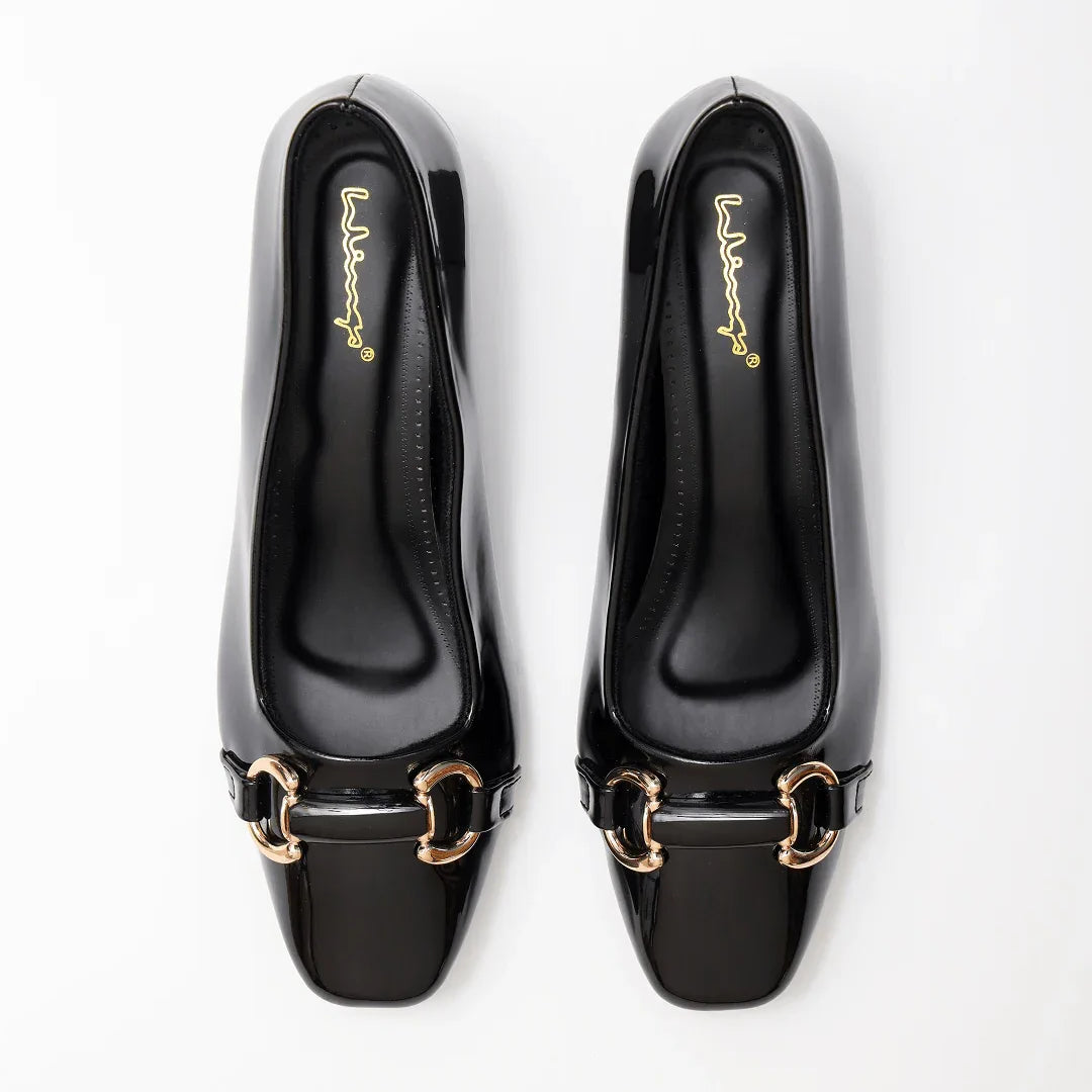 Classic Low Heel Pumps - Black