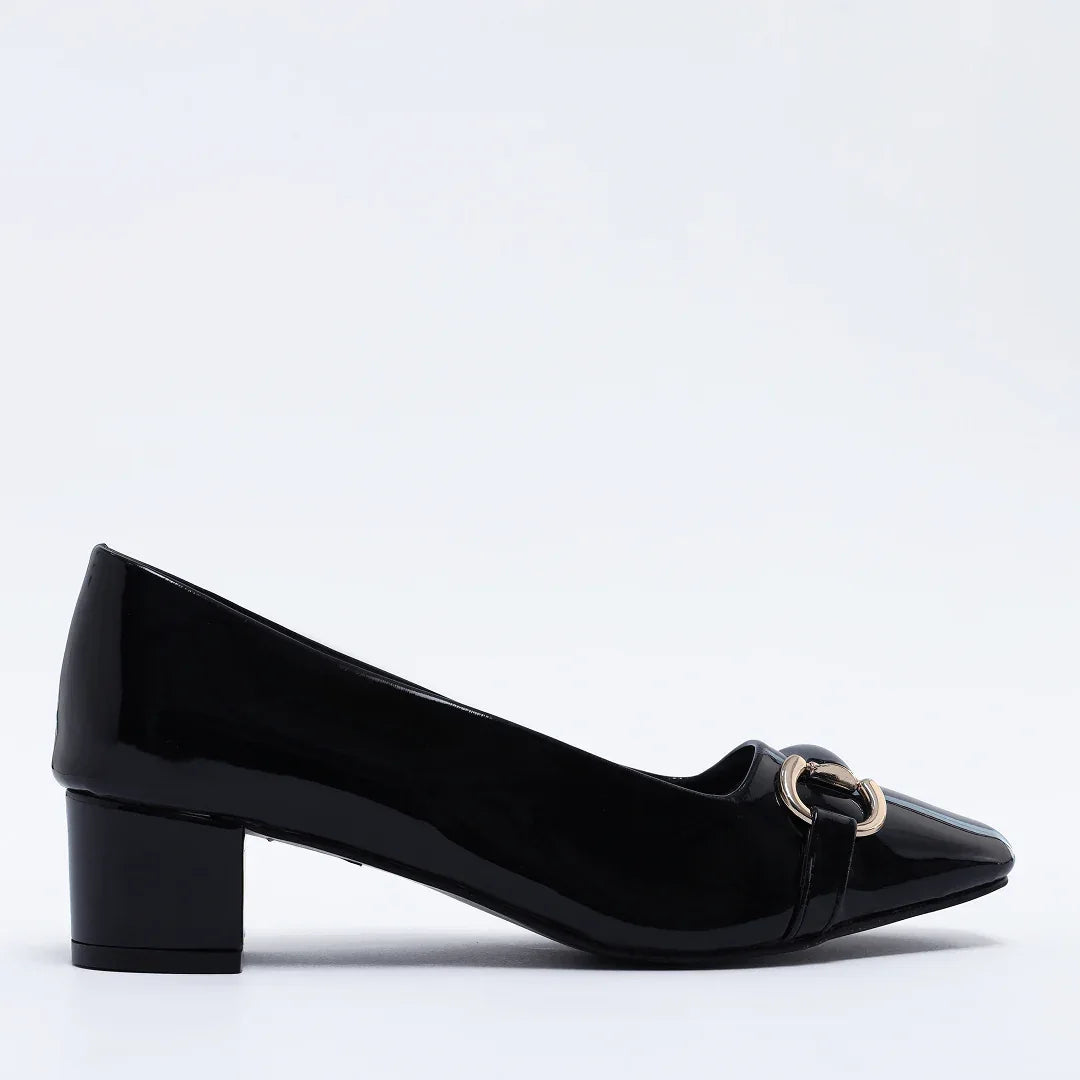 Classic Low Heel Pumps - Black