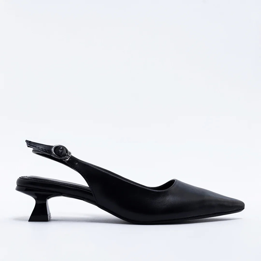 Pointed Classic Pumps - Matte Black