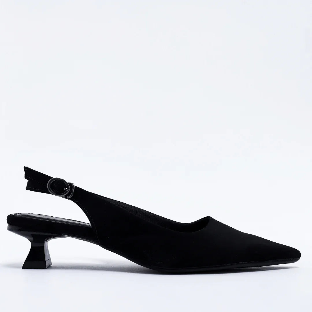 Pointed Classic Pumps - Matte Black