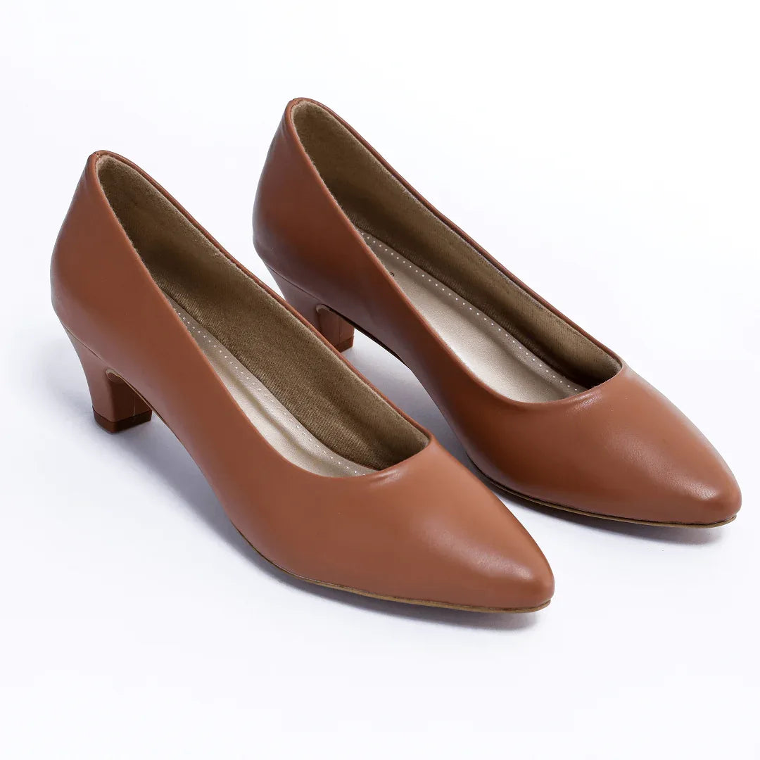 Everyday Elegance Pumps - Tan