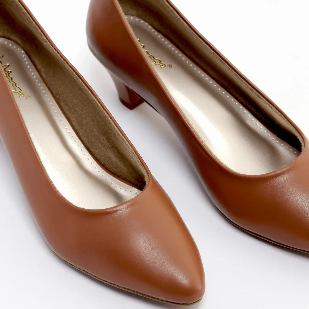Everyday Elegance Pumps - Tan