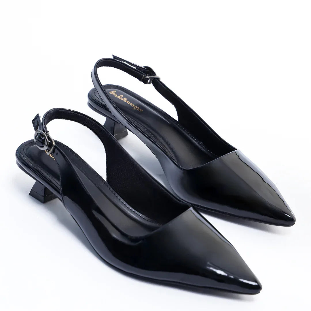 Pointed Classic Pumps - Glossy Black