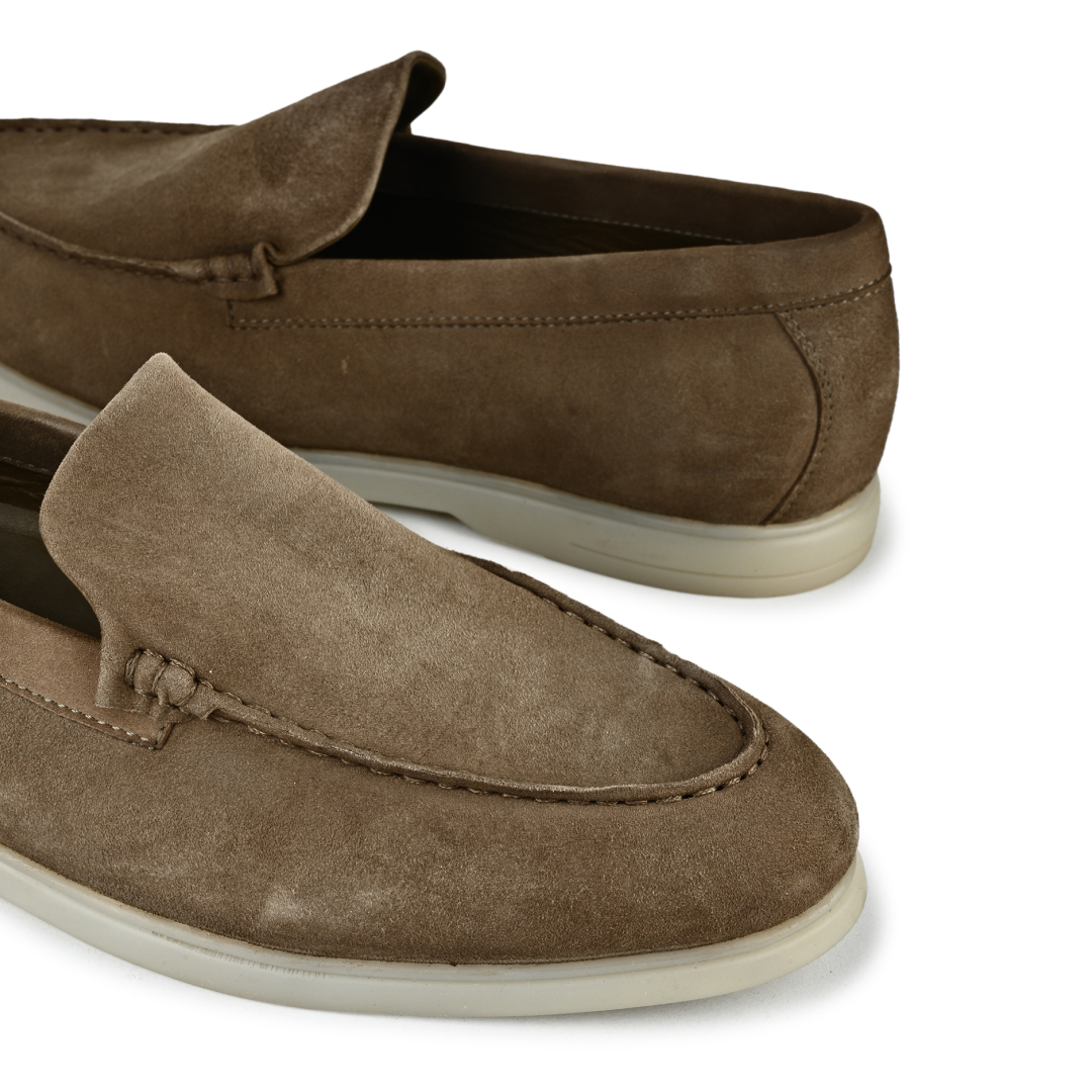 Midnight Suede Slipons - Beige