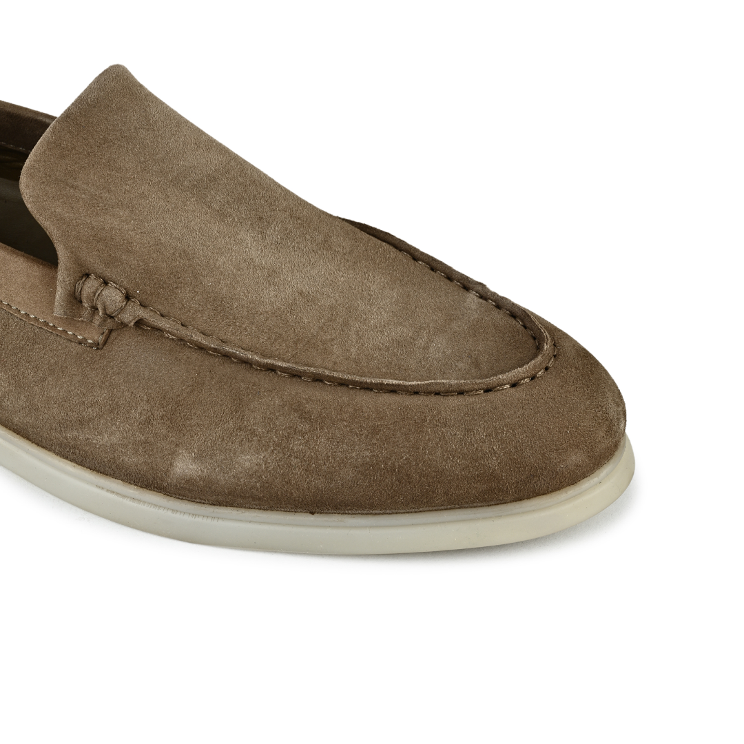 Midnight Suede Slipons - Beige